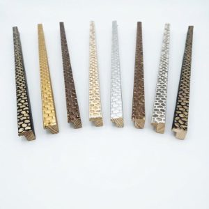 Aste per Cornici in Legno Scultoree